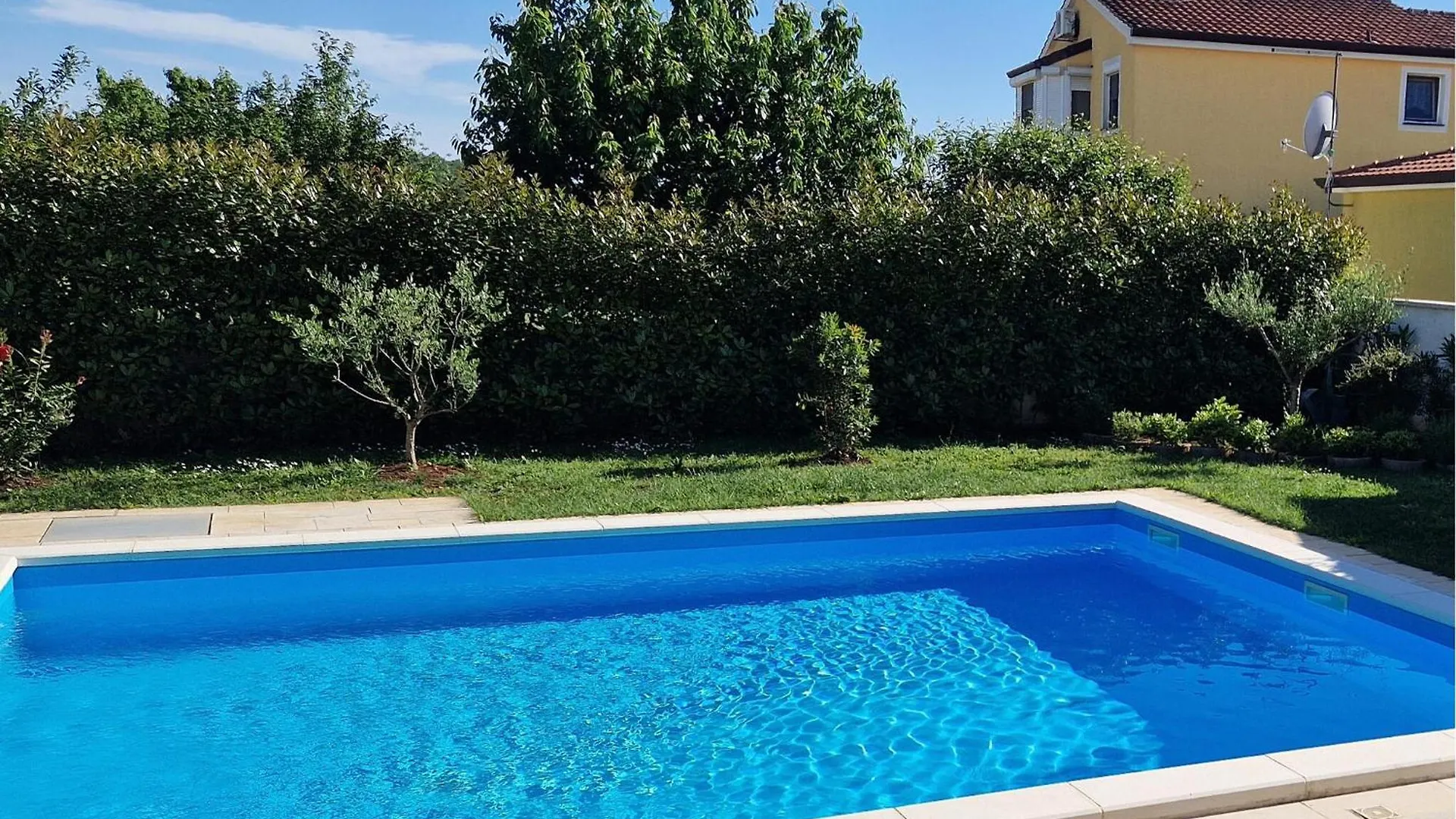 Beautiful Apartment In Porec With Kitchen