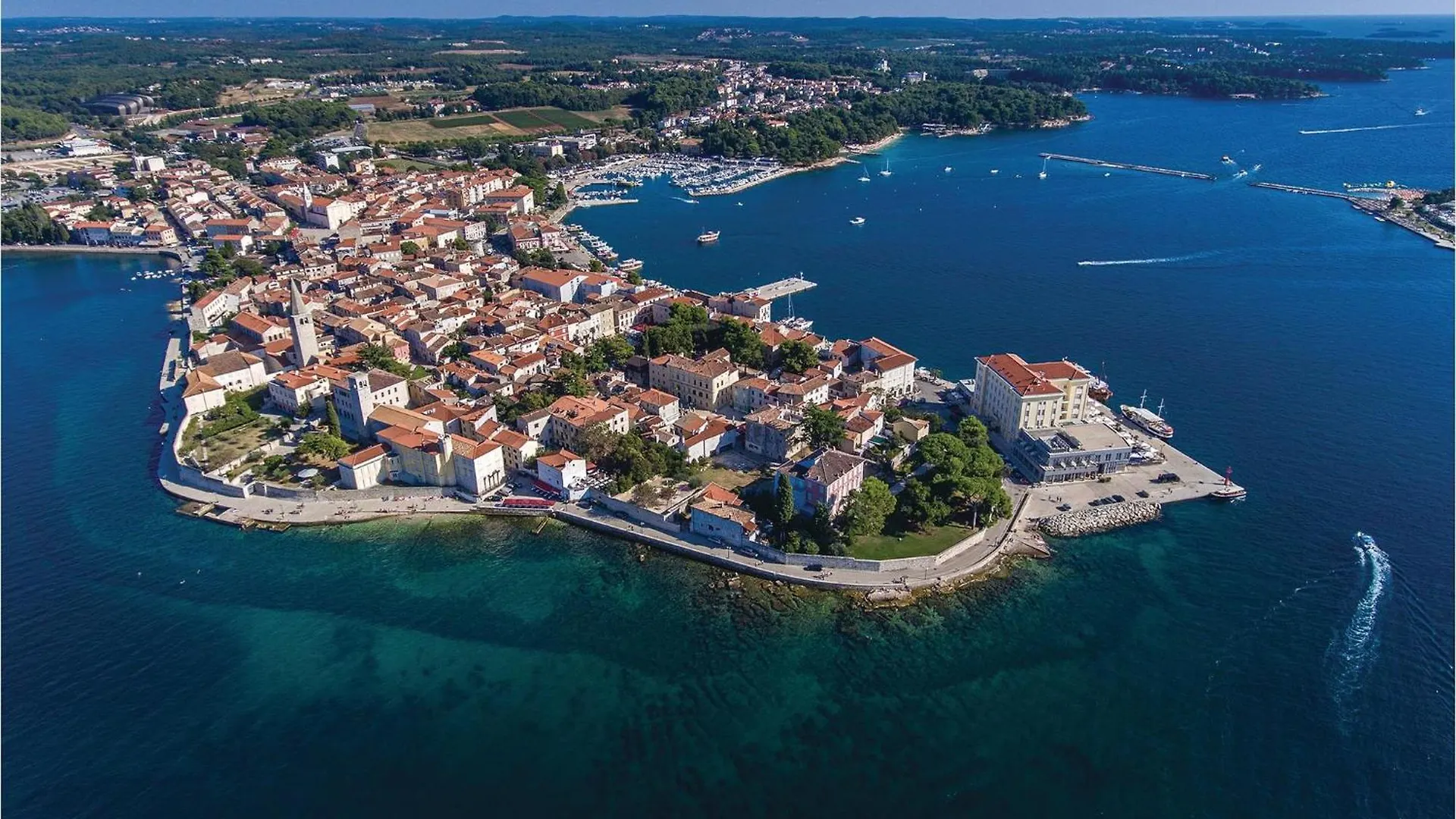 Beautiful Apartment In Porec With Kitchen Croacia
